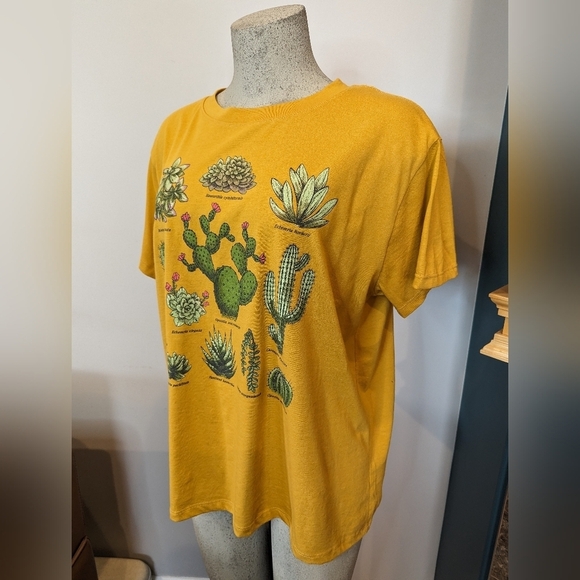 Fifth sun Cactus Tee, gold, Womens size XXL new with tags - Picture 1 of 12